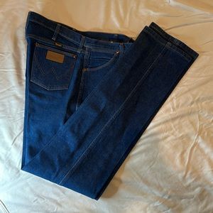 Wrangler 13MWZ 36 X 38 Cowboy Cut